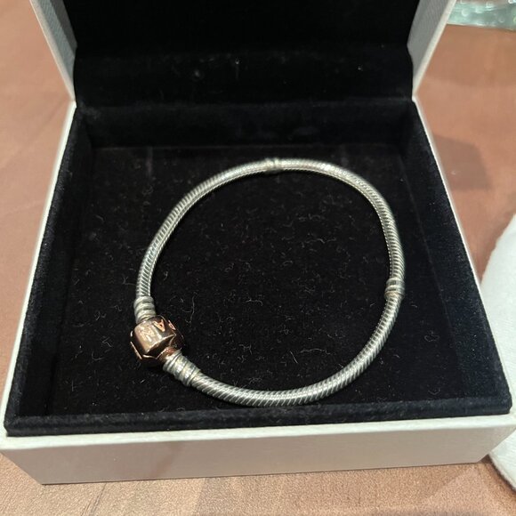 Pandora Moments Snake Chain Bracelet Two-tone - Picture 3 of 4